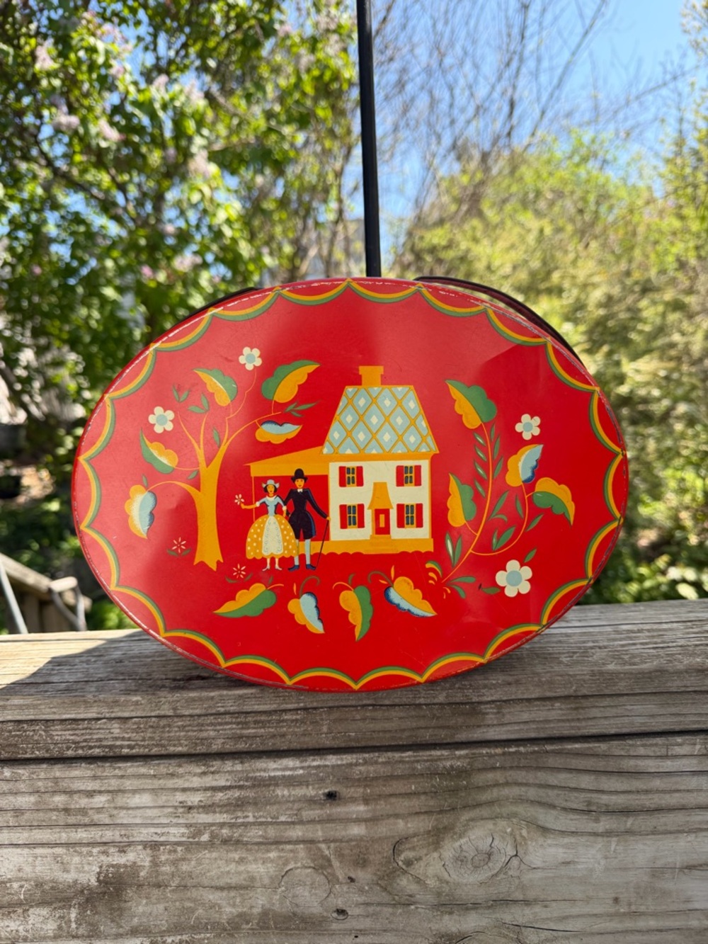Vintage Folk Art Amish Cookie Or Sewing Tin Double Handle Oval As Is Check Pics